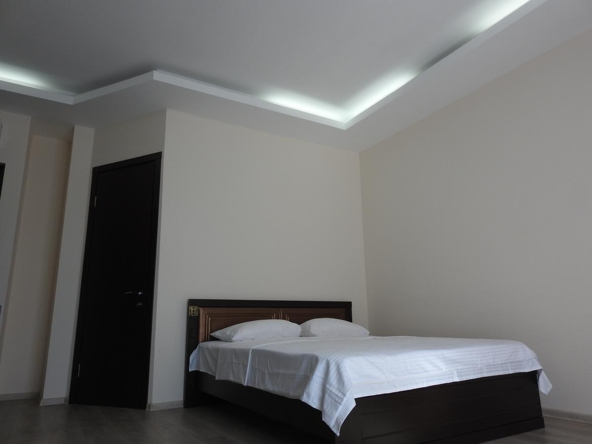 Iko'S Family Apartments Batumi Exterior foto